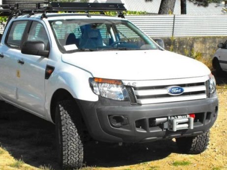 [41.FR5 82] Base del cabrestante Ford Ranger T6 2016