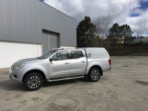 Hard-Top Trabalho Nissan Navara NP300 D23 CD S/ Janelas Linextras