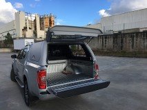 Hard-Top Travail Nissan Navara NP300 D23 CD Avec des Portes Latérales Linextras