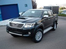 Full-Box Toyota Hilux 06-16 DC X-EVO III Linextras