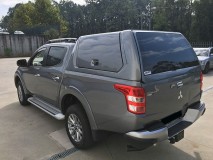 Hard-Top Travail Mitsubishi L200 2015+ DC Avec des Portes Latérales Linextras
