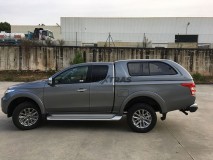 Hard-Top Mitsubishi L200 2015+ Club Cab Avec Fenêtre Linextras